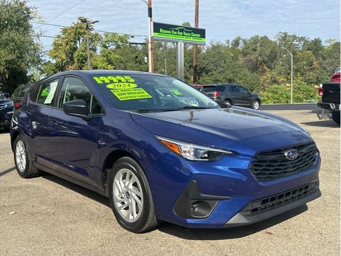 Used 2024 Subaru Impreza 2.0i image 1