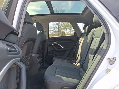 New 2025 Audi Q5 Premium image 8