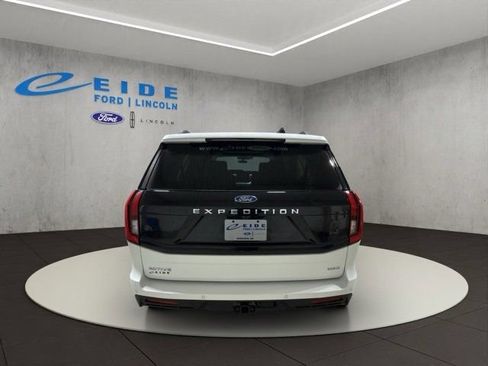 New 2026 Ford Expedition Max Active AWD/4WD image 6