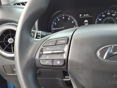 Used 2022 Hyundai Kona SE AWD/4WD image 15