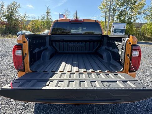 New 2026 GMC Canyon AT4 w/ AT4 Premium Package image 26