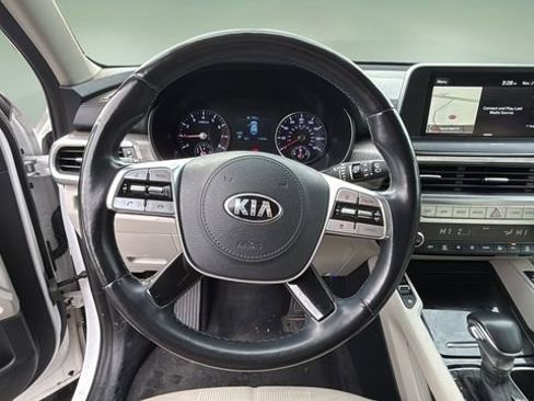Used 2020 Kia Telluride EX image 10