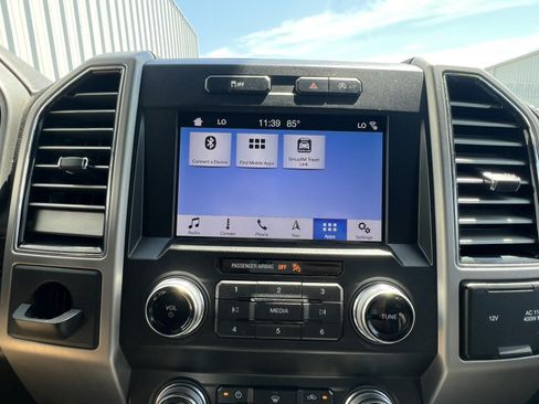 Used 2019 Ford F150 Platinum RWD image 32