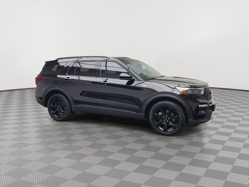 Certified 2024 Ford Explorer ST-Line w/ Class IV Trailer Tow Package AWD/4WD image 47