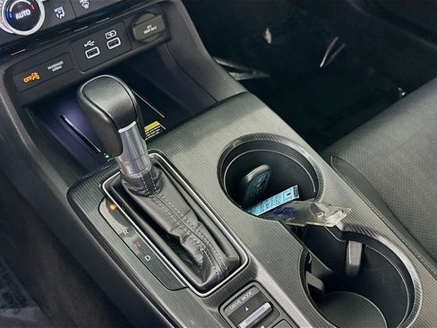 Used 2022 Honda Civic Touring image 14