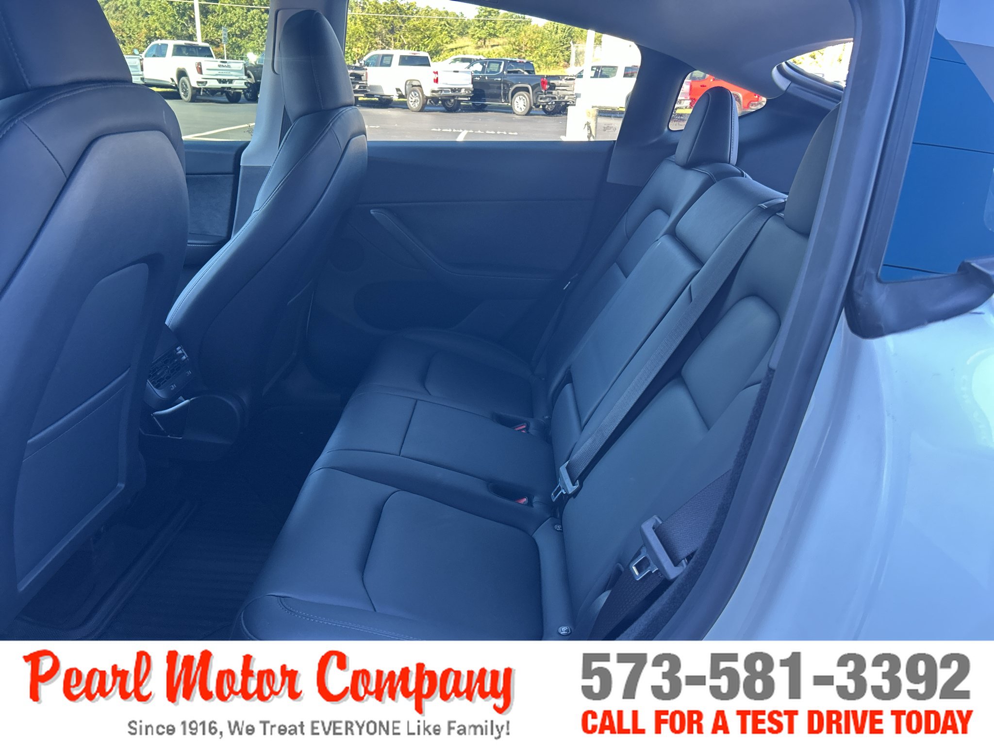 Used 2024 Tesla Model Y Long Range AWD/4WD image 15