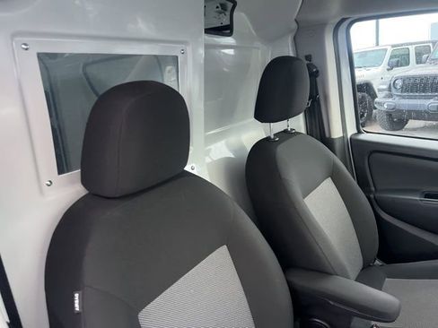 Used 2021 RAM ProMaster City Tradesman w/ Window Group 09 image 20