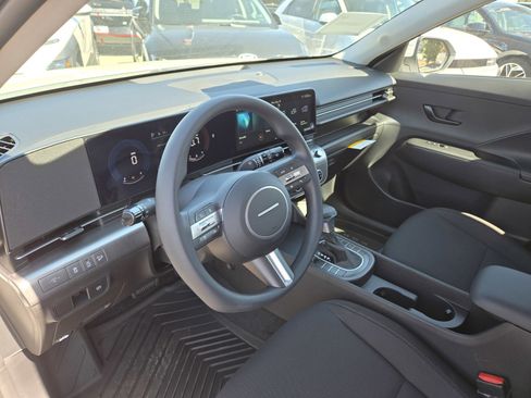 New 2026 Hyundai Kona SE image 13