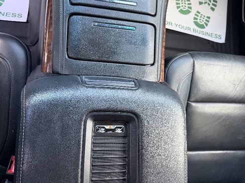 Used 2019 Chevrolet Suburban Premier image 15