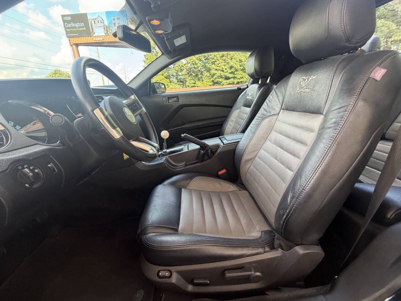 Used 2013 Ford Mustang GT RWD image 4