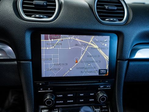 Used 2017 Porsche 718 Boxster S image 42