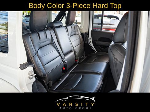 Used 2023 Jeep Wrangler Unlimited Sahara w/ Cold Weather Group image 14