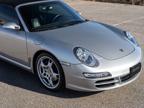 Used 2007 Porsche 911 Carrera image 11