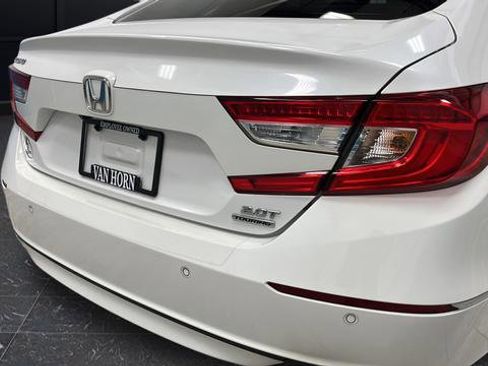 Used 2021 Honda Accord Touring image 37