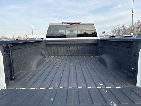 Used 2024 Chevrolet Silverado 2500 LTZ w/ LTZ Plus Package image 19