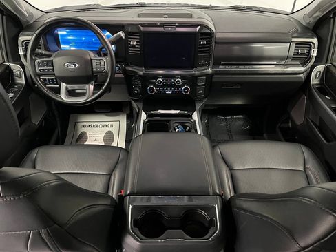 Used 2025 Ford F350 Lariat AWD/4WD image 25