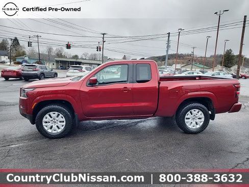 Certified 2022 Nissan Frontier SV w/ Technology Package image 5