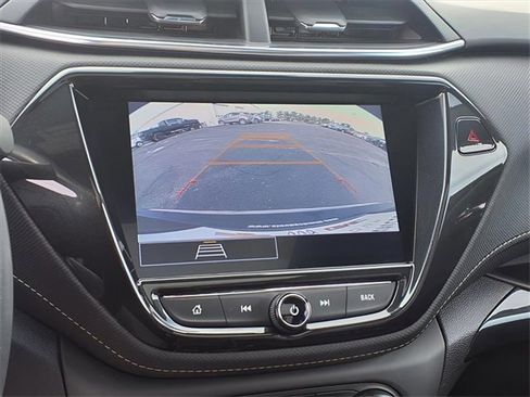 Certified 2023 Chevrolet TrailBlazer ACTIV w/ Sun and Liftgate Package image 8