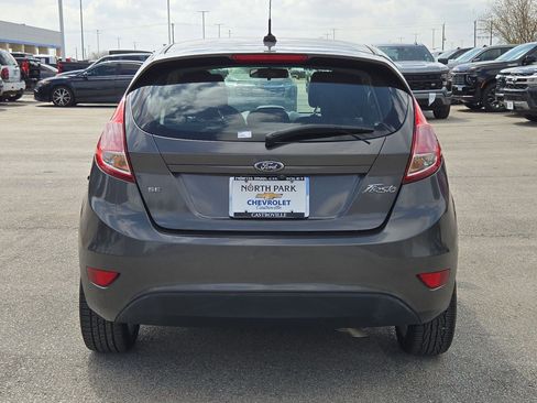 Used 2019 Ford Fiesta SE w/ Equipment Group 201A image 4