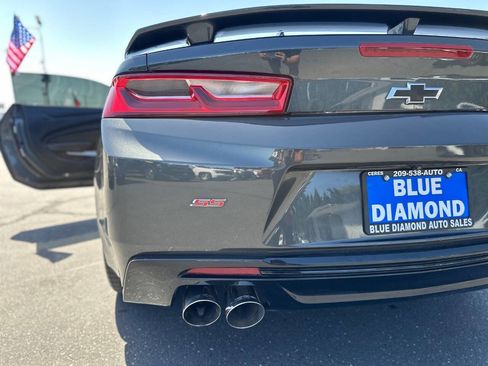 Used 2018 Chevrolet Camaro SS image 18