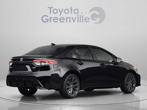 Used 2026 Toyota Corolla LE FWD image 4
