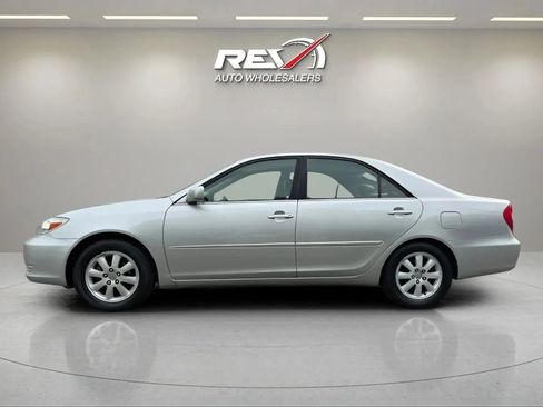 Used 2002 Toyota Camry XLE image 34