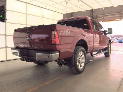 Used 2014 Ford F250 Lariat w/ Lariat Ultimate Package image 8