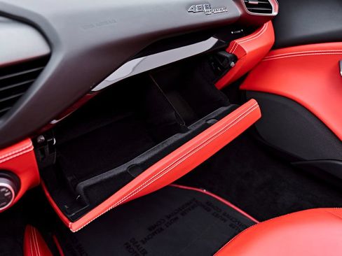 Used 2018 Ferrari 488 Spider RWD image 83