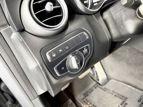 Used 2018 Mercedes-Benz C 300 4MATIC Coupe image 32