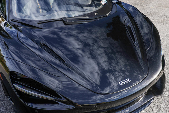 Used 2025 McLaren 750S RWD image 73