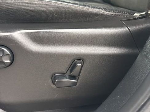 Used 2019 Jeep Grand Cherokee Altitude image 26