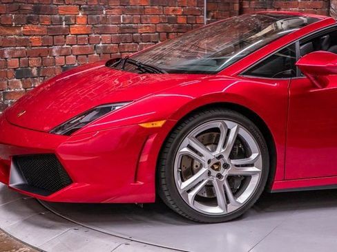 Used 2014 Lamborghini Gallardo LP 550-2 image 3