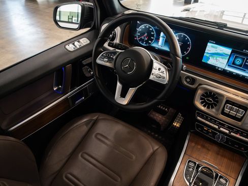 Used 2023 Mercedes-Benz G 550 image 10