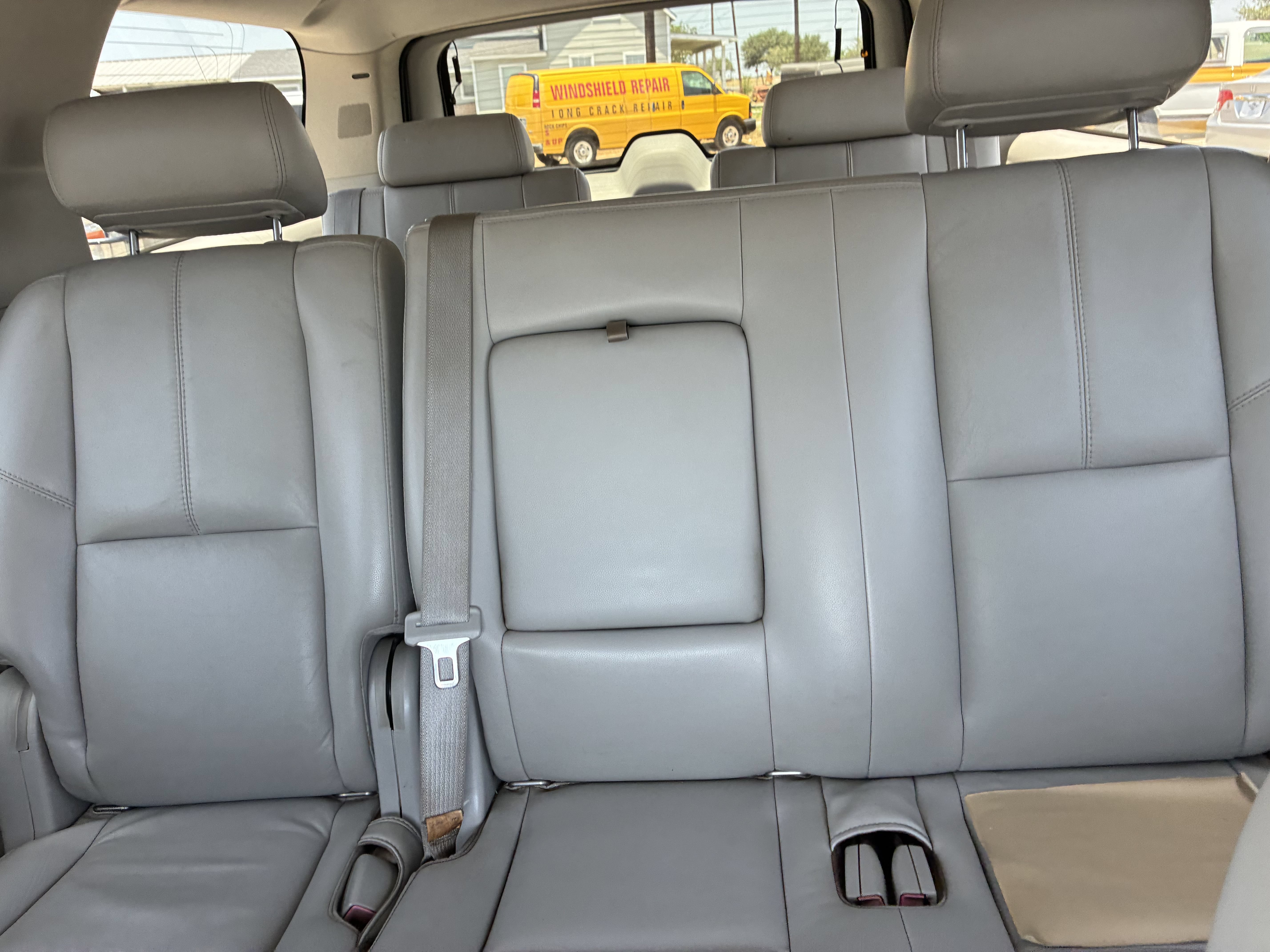 Used 2007 Chevrolet Suburban LT w/ LT Preferred Equipment Group AWD/4WD image 20