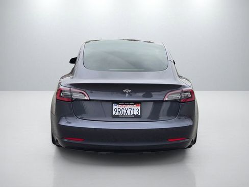 Used 2021 Tesla Model 3 Standard Range Plus image 5
