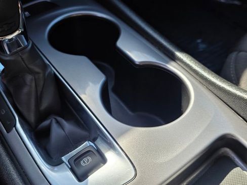 Used 2024 Chevrolet Malibu LS image 31