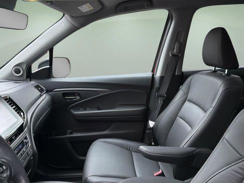 Used 2023 Honda Ridgeline RTL-E image 12