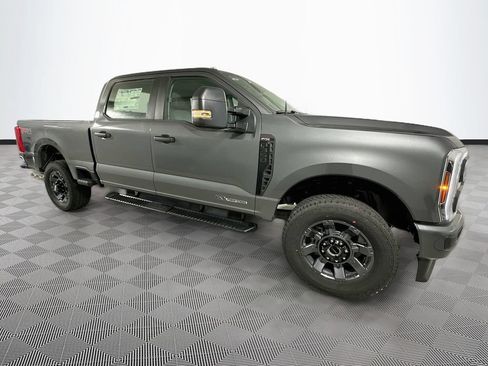 New 2026 Ford F350 XL w/ STX Appearance Package AWD/4WD image 4
