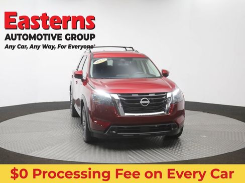 Used 2024 Nissan Pathfinder SV AWD/4WD image 53