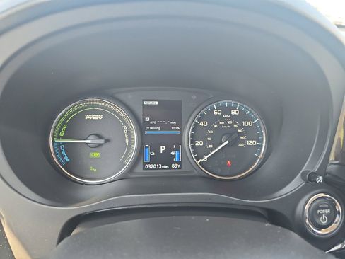 Used 2018 Mitsubishi Outlander SEL image 24