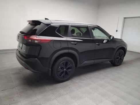 Used 2023 Nissan Rogue SV FWD image 10