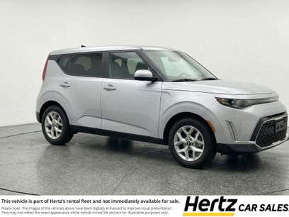 Used 2025 Kia Soul LX w/ LX Technology Package