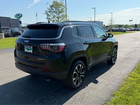 Used 2022 Jeep Compass Limited AWD/4WD image 5