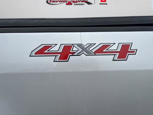 Used 2020 Chevrolet Colorado LT AWD/4WD image 35