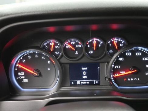 Certified 2023 Chevrolet Silverado 1500 Custom Trail Boss image 9