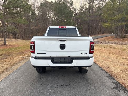 Used 2024 RAM 2500 Big Horn w/ Night Edition image 13