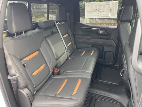 New 2026 GMC Sierra 1500 AT4 w/ AT4 Premium Package image 28