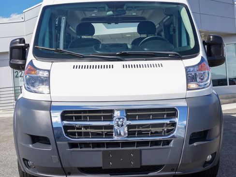 Used 2016 RAM ProMaster 2500 w/ Premium Appearance Group FWD image 14