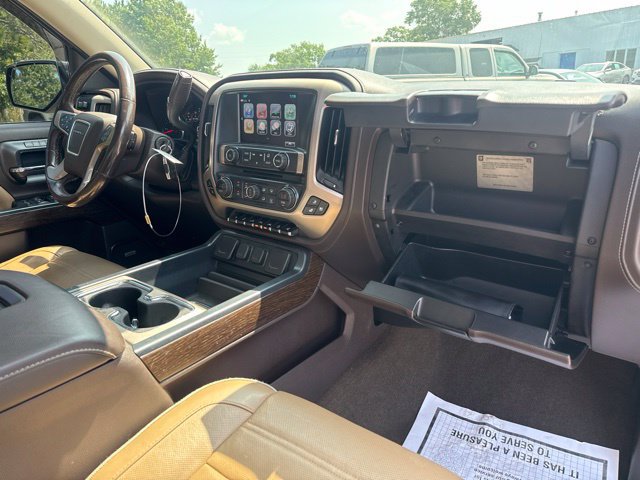 Used 2018 GMC Sierra 1500 Denali w/ Denali Ultimate Package AWD/4WD image 34
