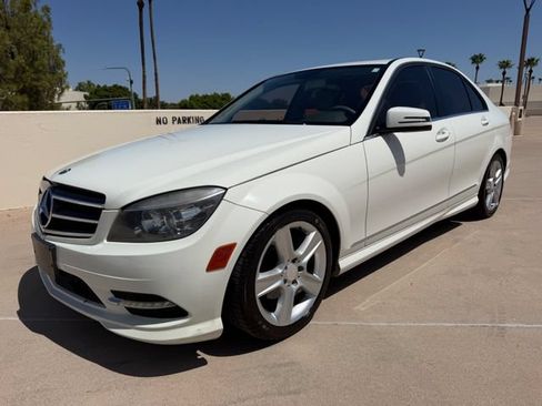 Used 2011 Mercedes-Benz C 300 Sedan image 4